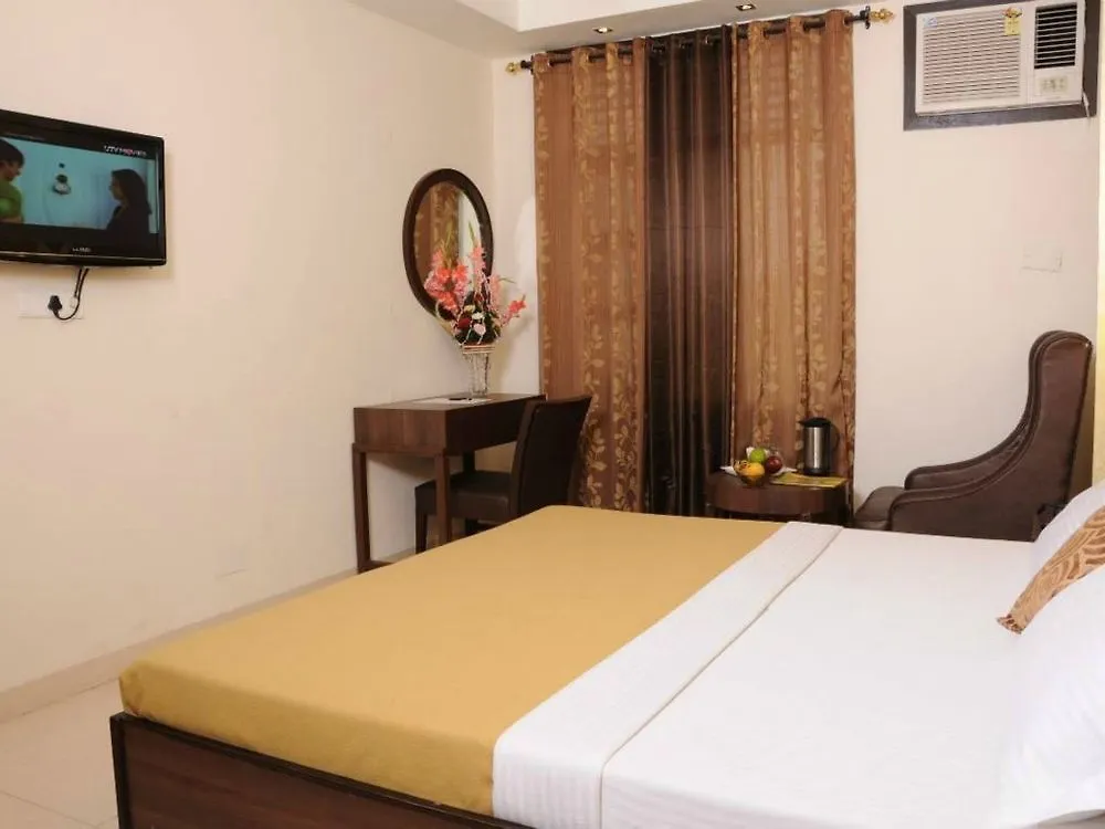 Hotel Diamond Inn Chandīgarh