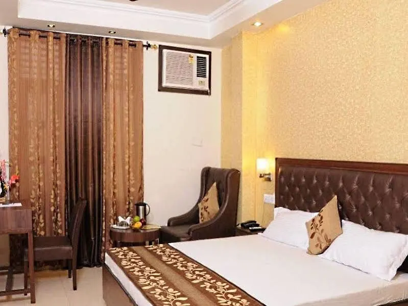 Hotel Diamond Inn Chandīgarh